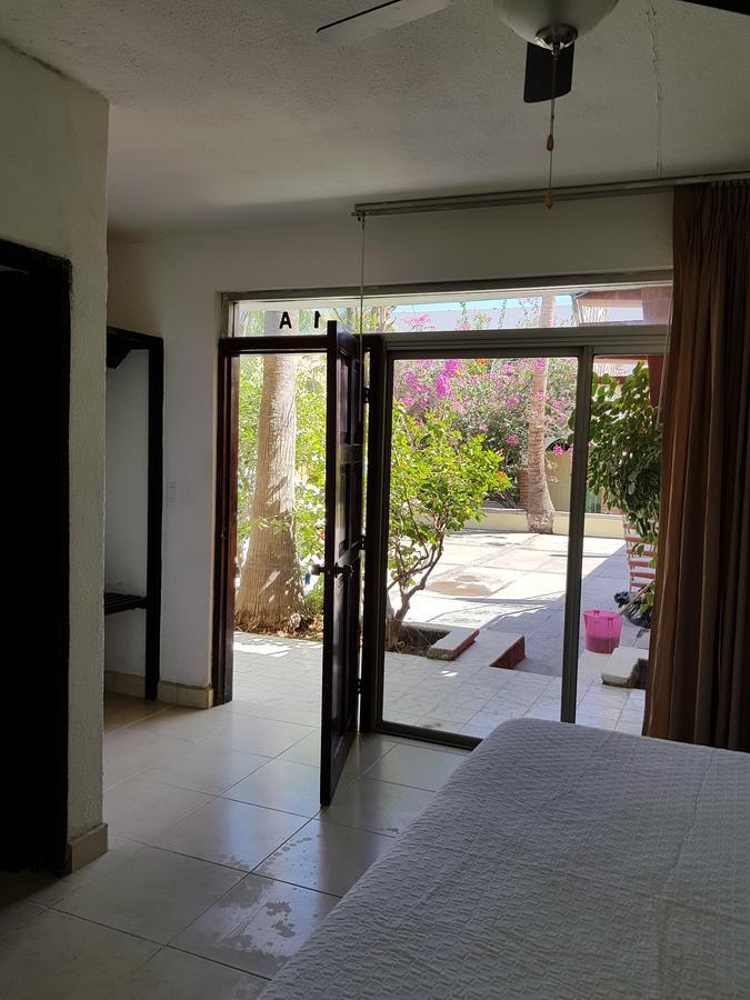 Hotel Calafia ลาปาซ ภายนอก รูปภาพ